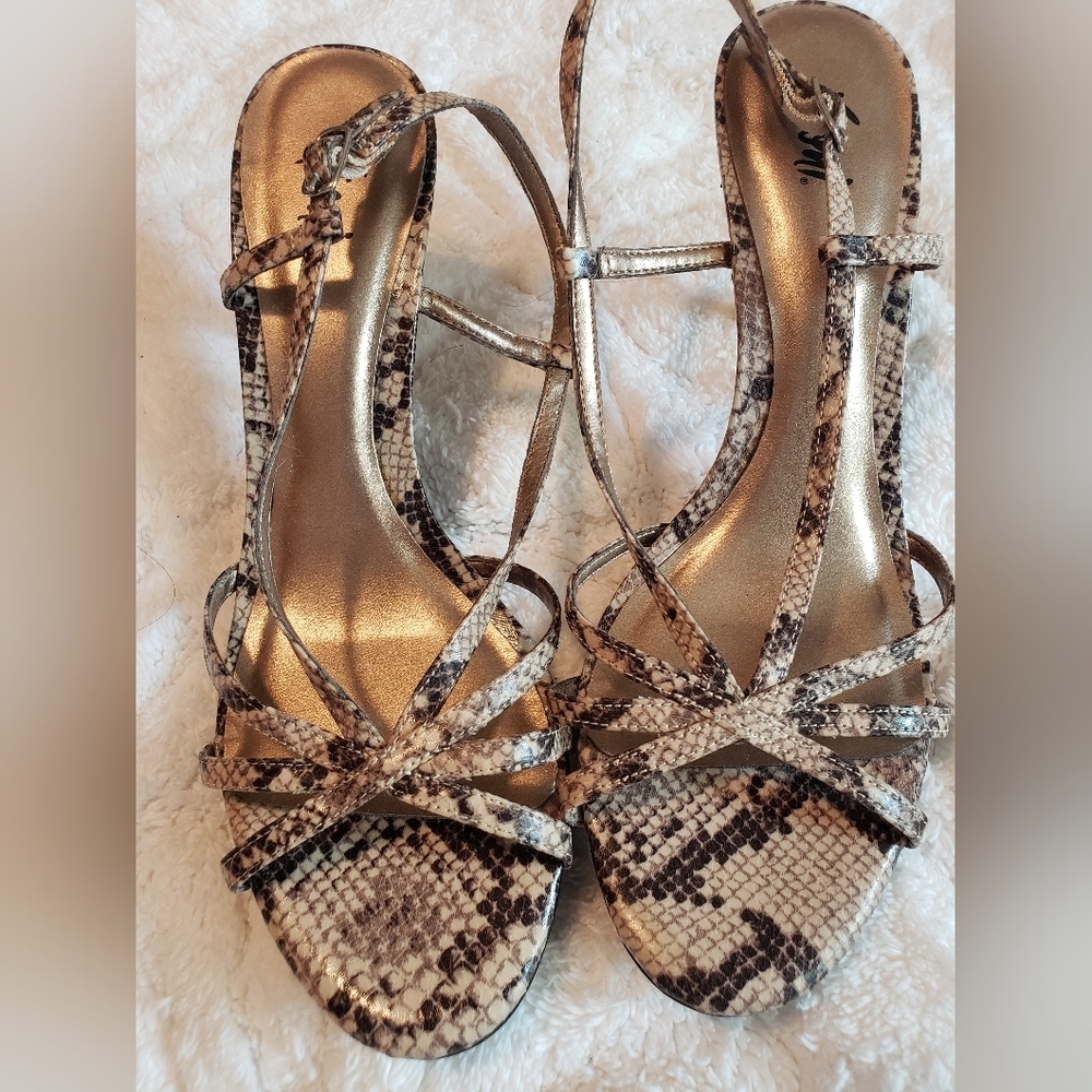 Sandals heels